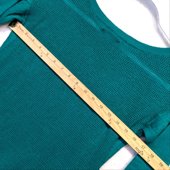AEO Green Mesh Back Pullover Long Sleeve Cotton Sweater Vintage (NOT Teal) - Picture 11 of 11